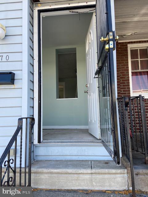 LAWNDALE - Residential