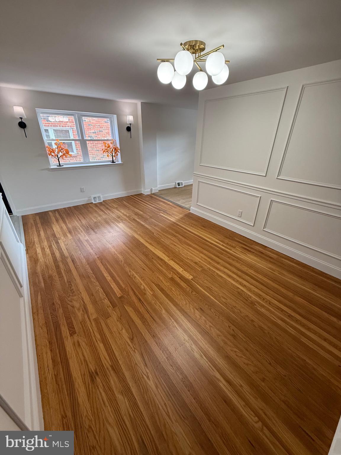 FOX CHASE - Residential