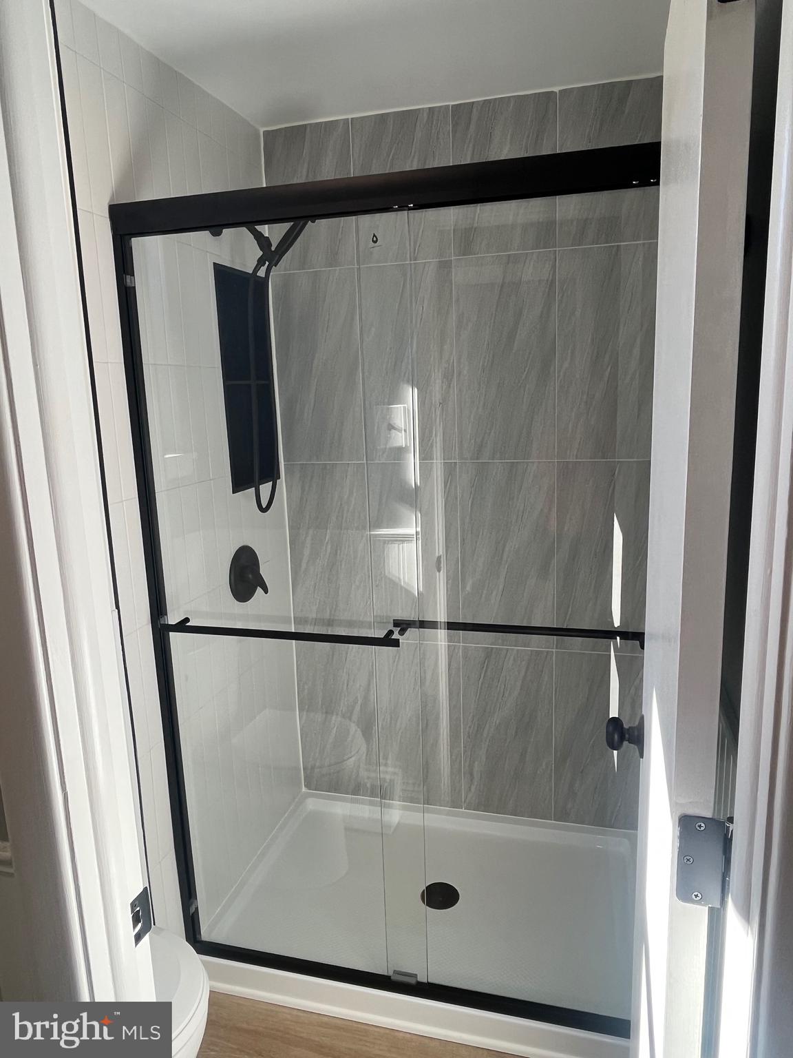 FOX CHASE - Residential