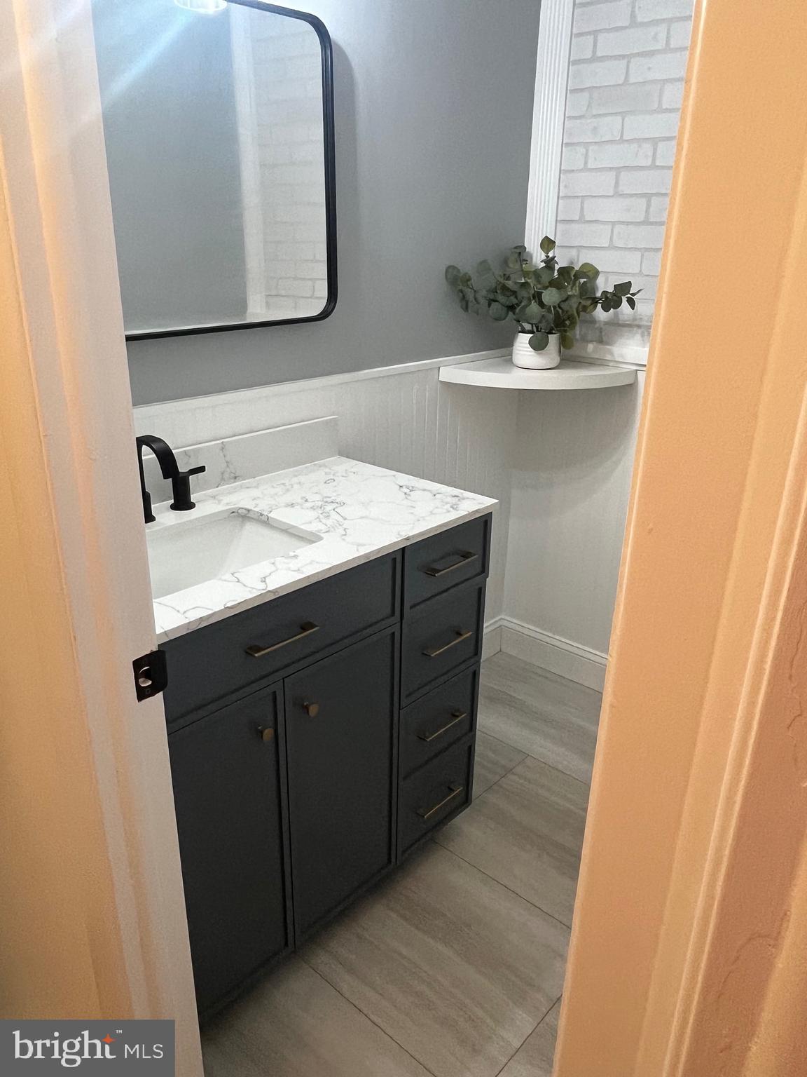 FOX CHASE - Residential