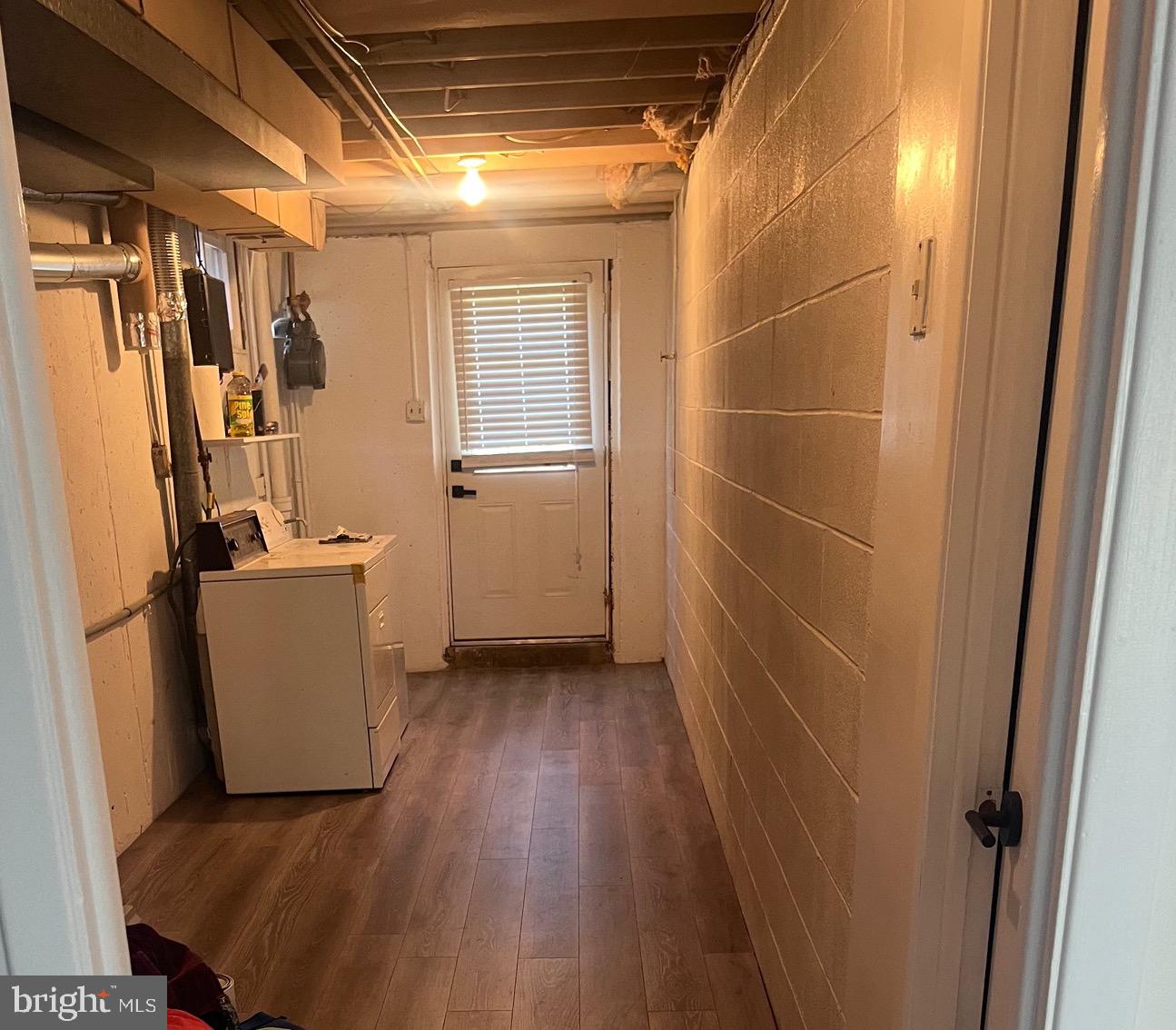 FOX CHASE - Residential