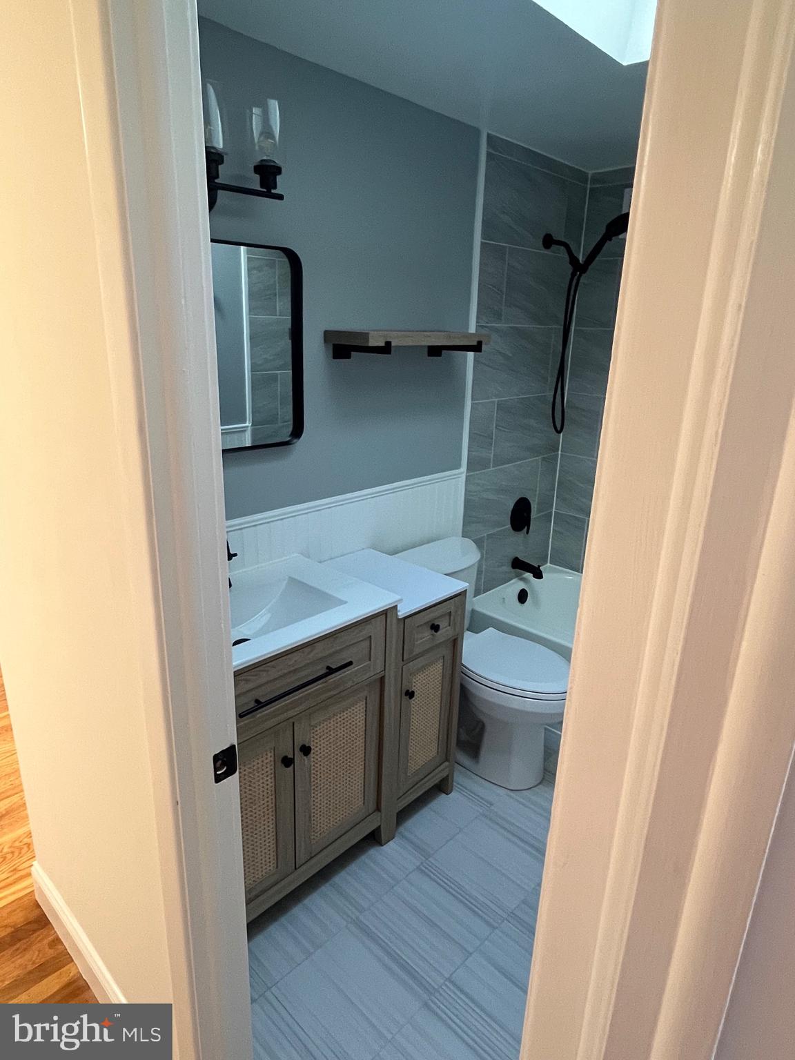 FOX CHASE - Residential