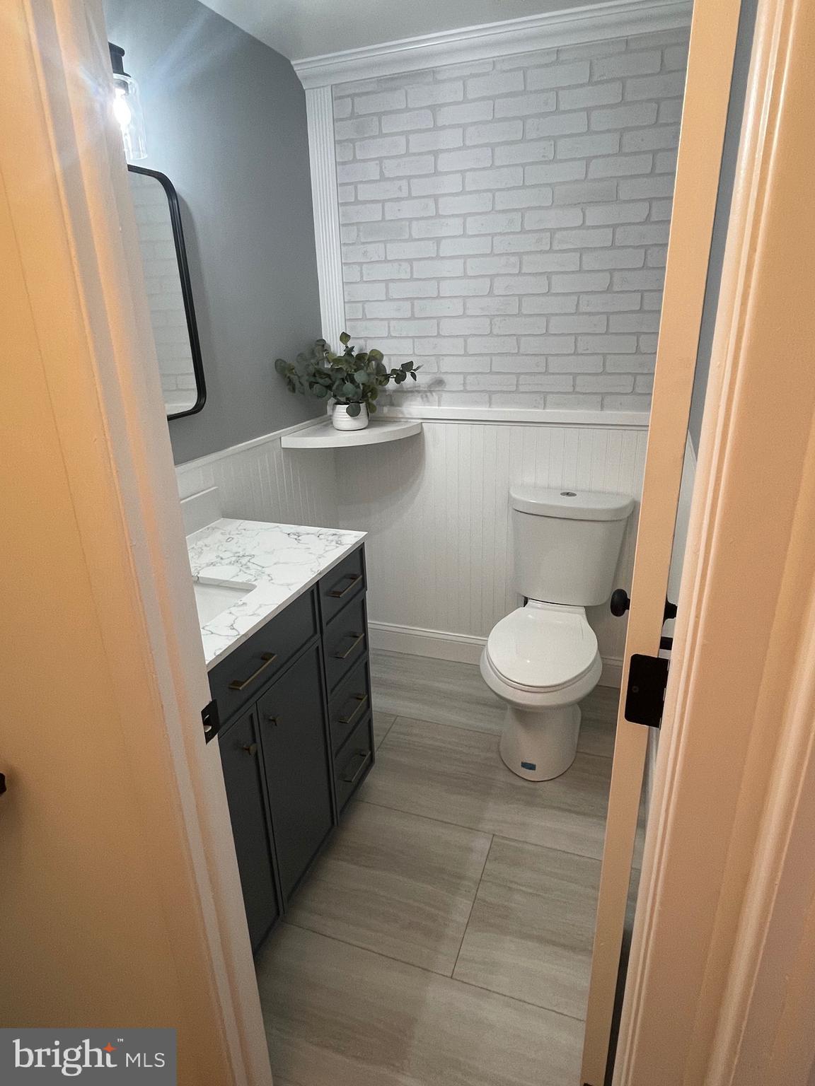 FOX CHASE - Residential