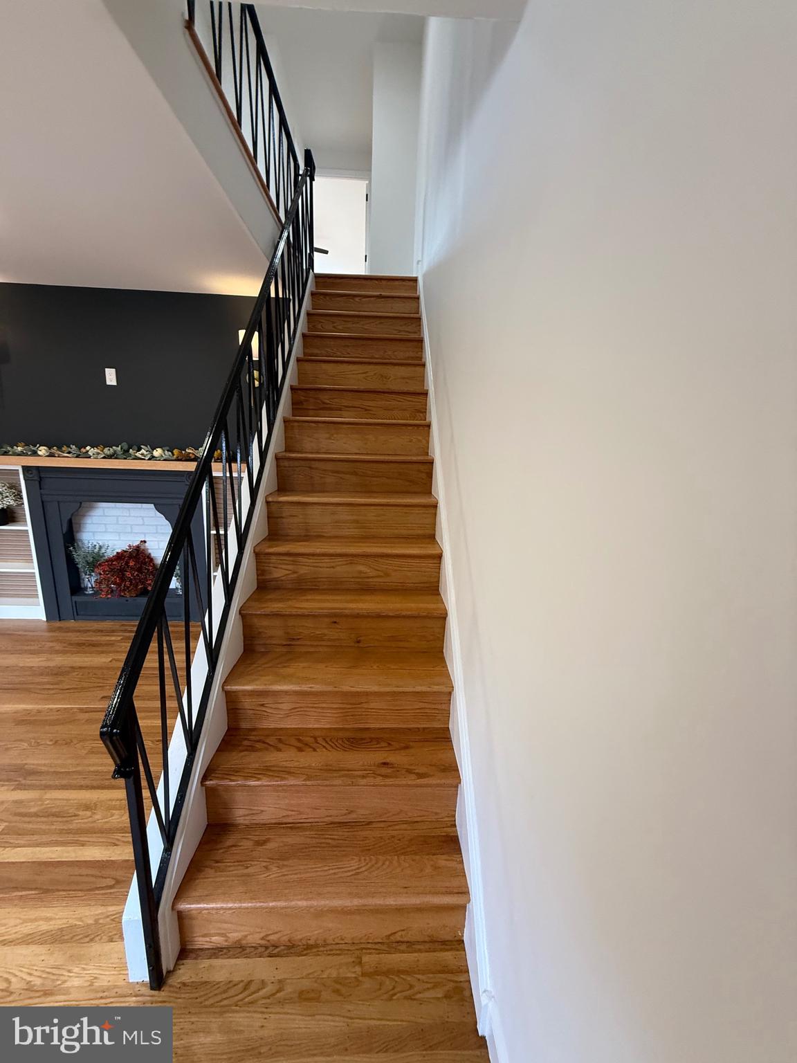 FOX CHASE - Residential