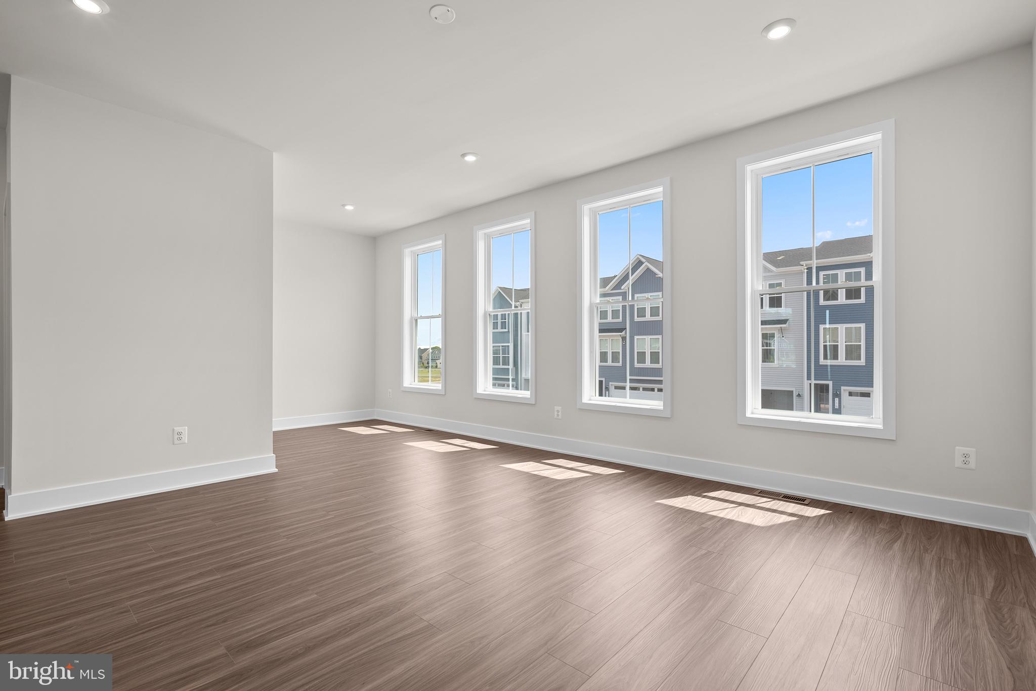 SNOWDEN BRIDGE - Residential