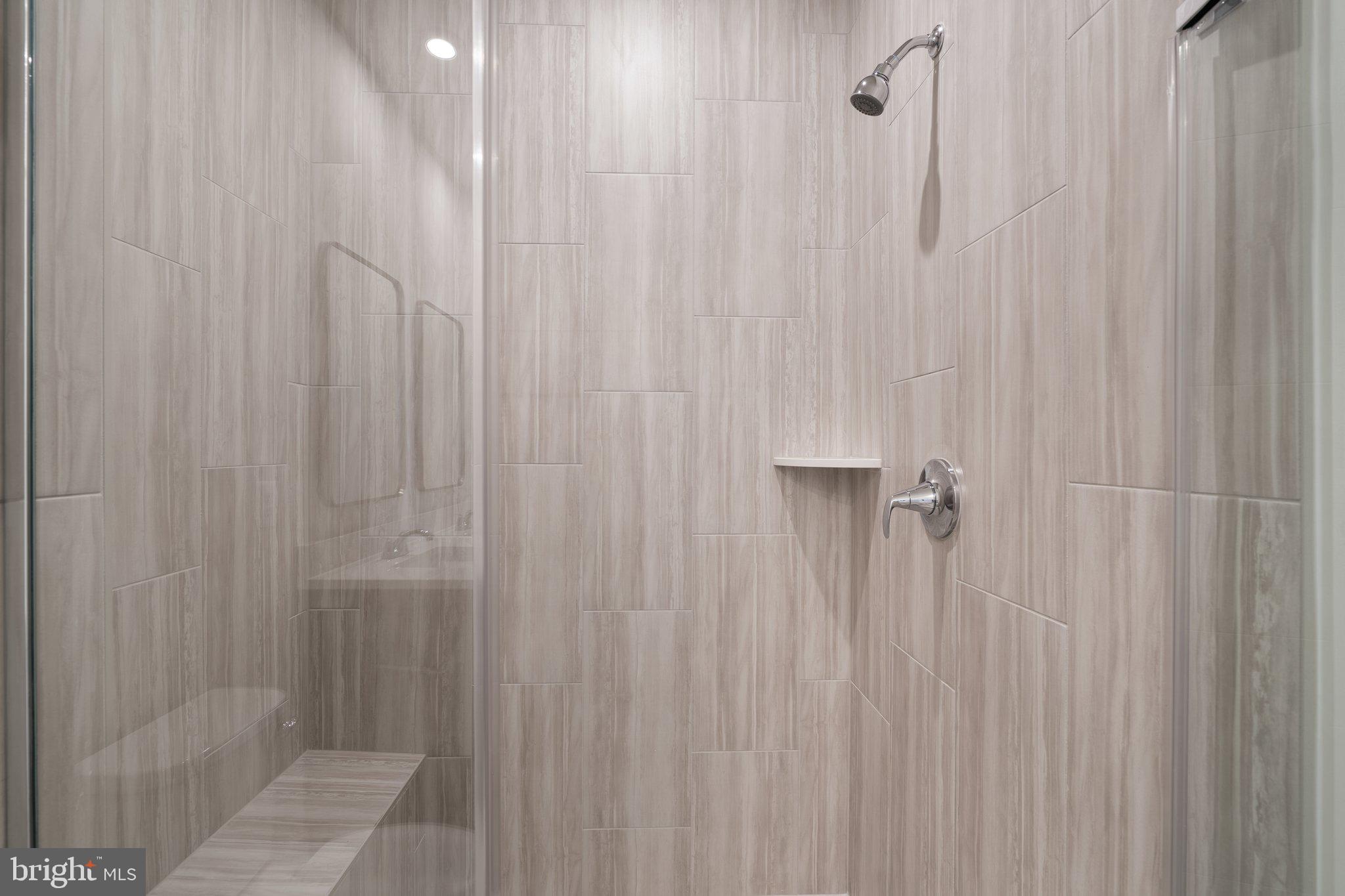 SNOWDEN BRIDGE - Residential