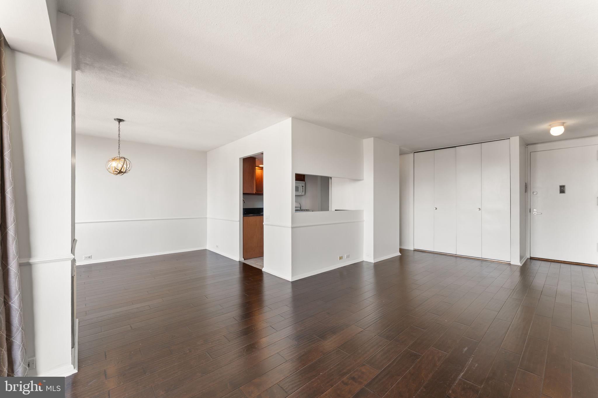 1326 SPRUCE STREET 1208