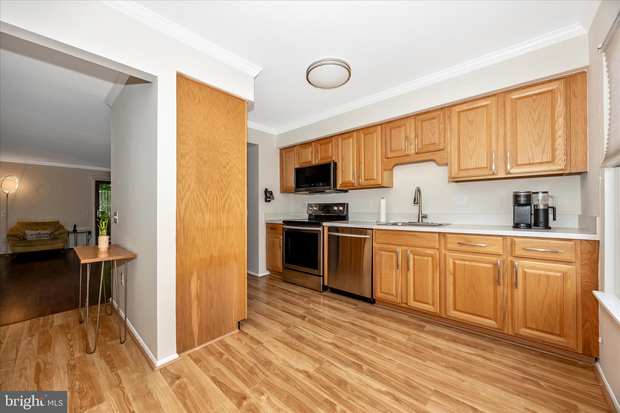 18507 EAGLES ROOST DRIVE