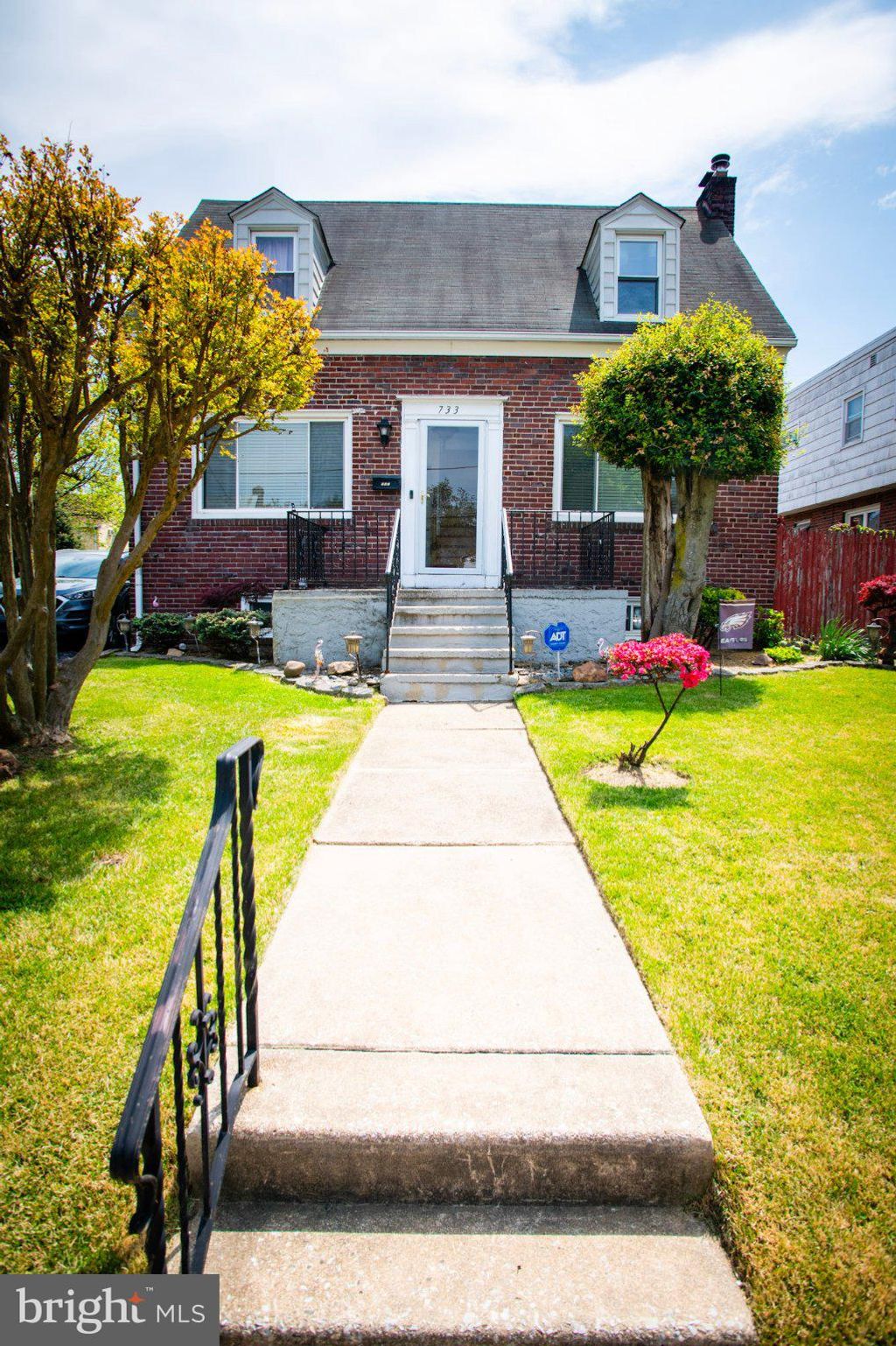 Photo of 733 Eggleston Cir, SHARON HILL, PA 19079 (MLS # PADE2113568)