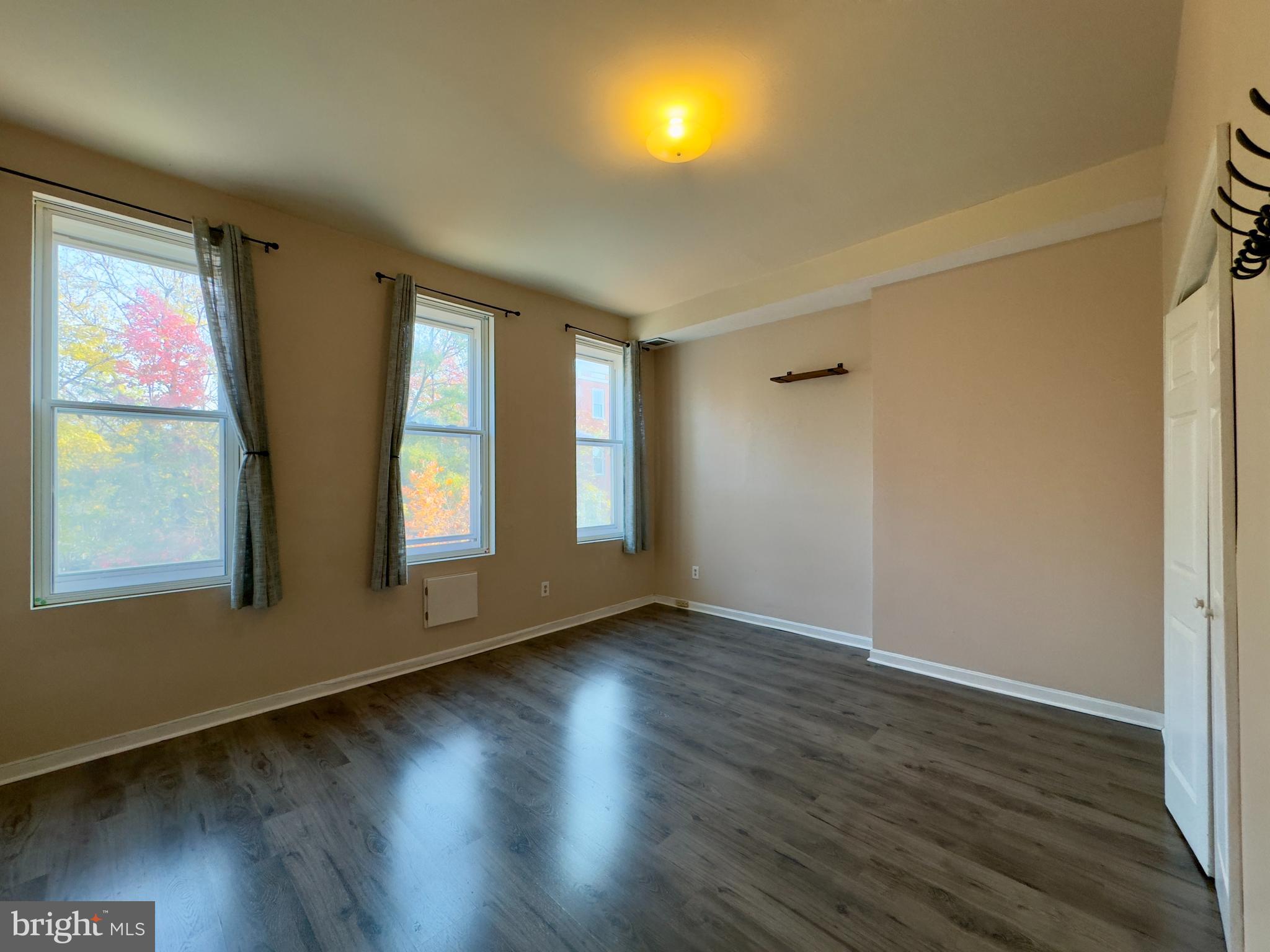 STATION NORTH TOWNHOMES - Residential Lease