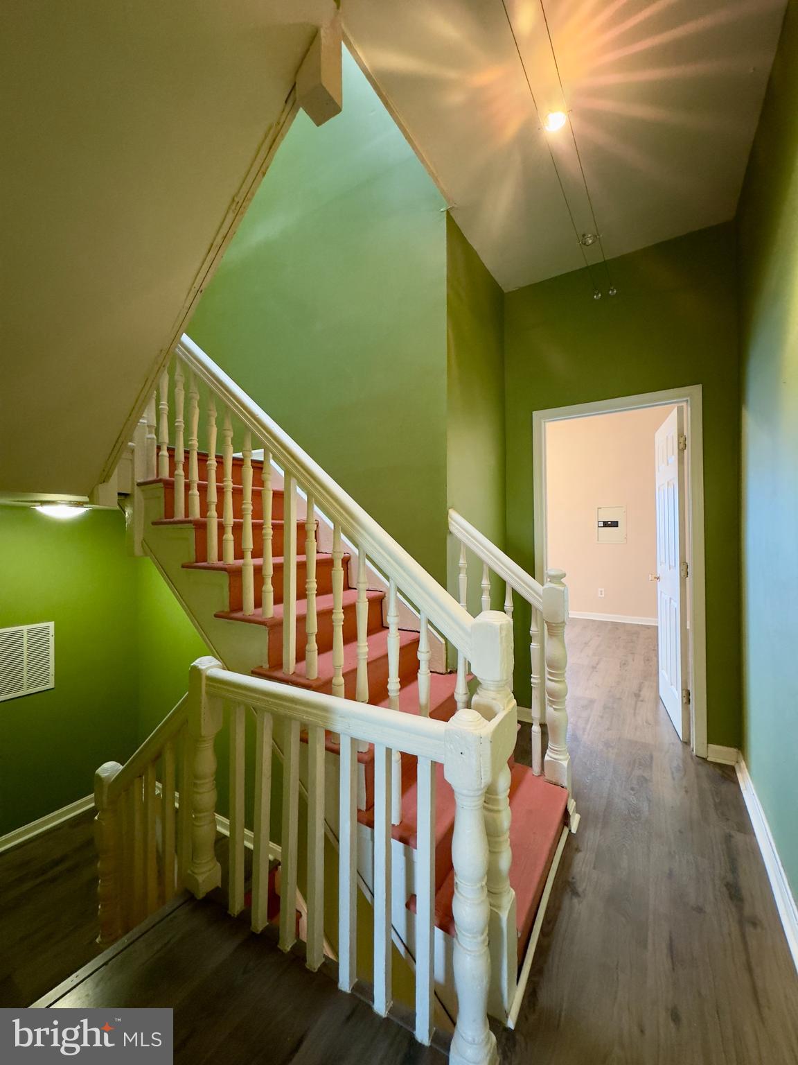 STATION NORTH TOWNHOMES - Residential Lease