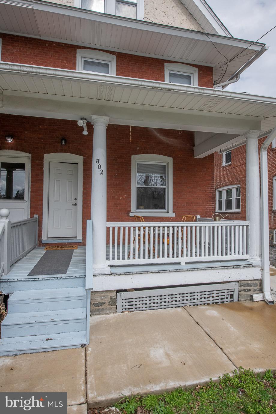 802 MARTIN AVENUE FIRST FLOOR