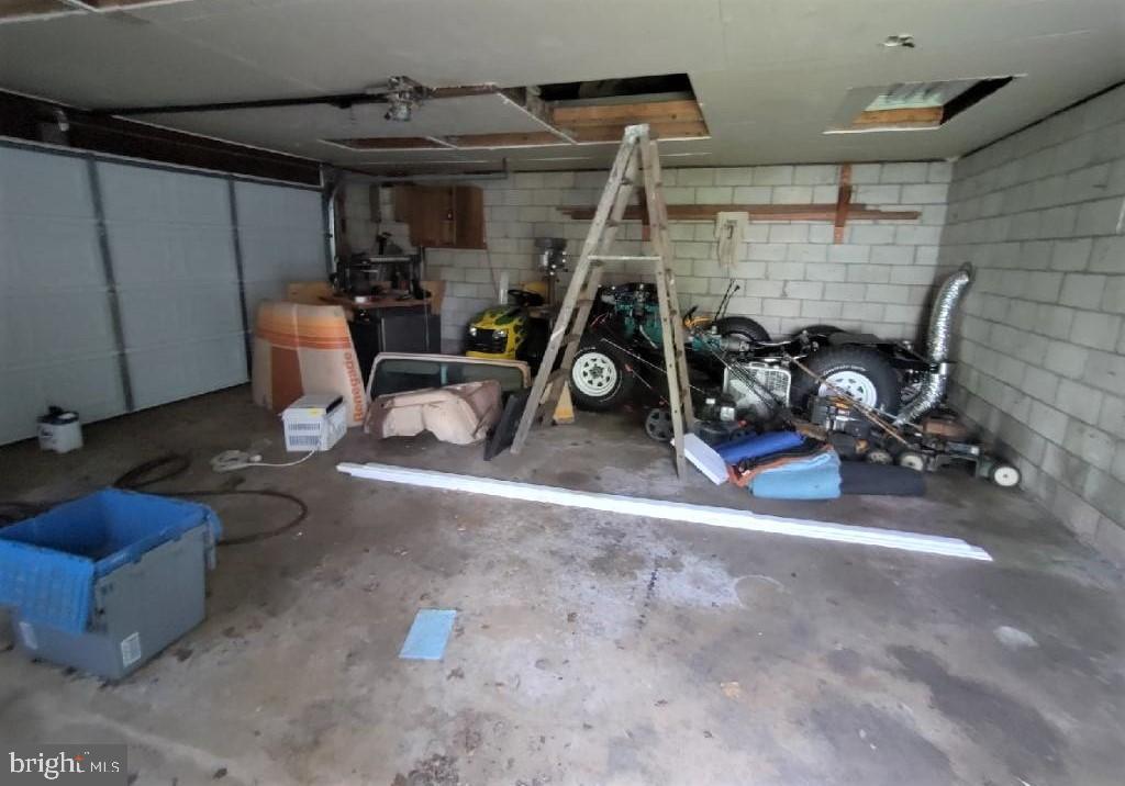 HARWOOD PARK - Residential