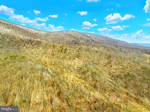 0 APPLEWAY CHAMBERSBURG PA 17201