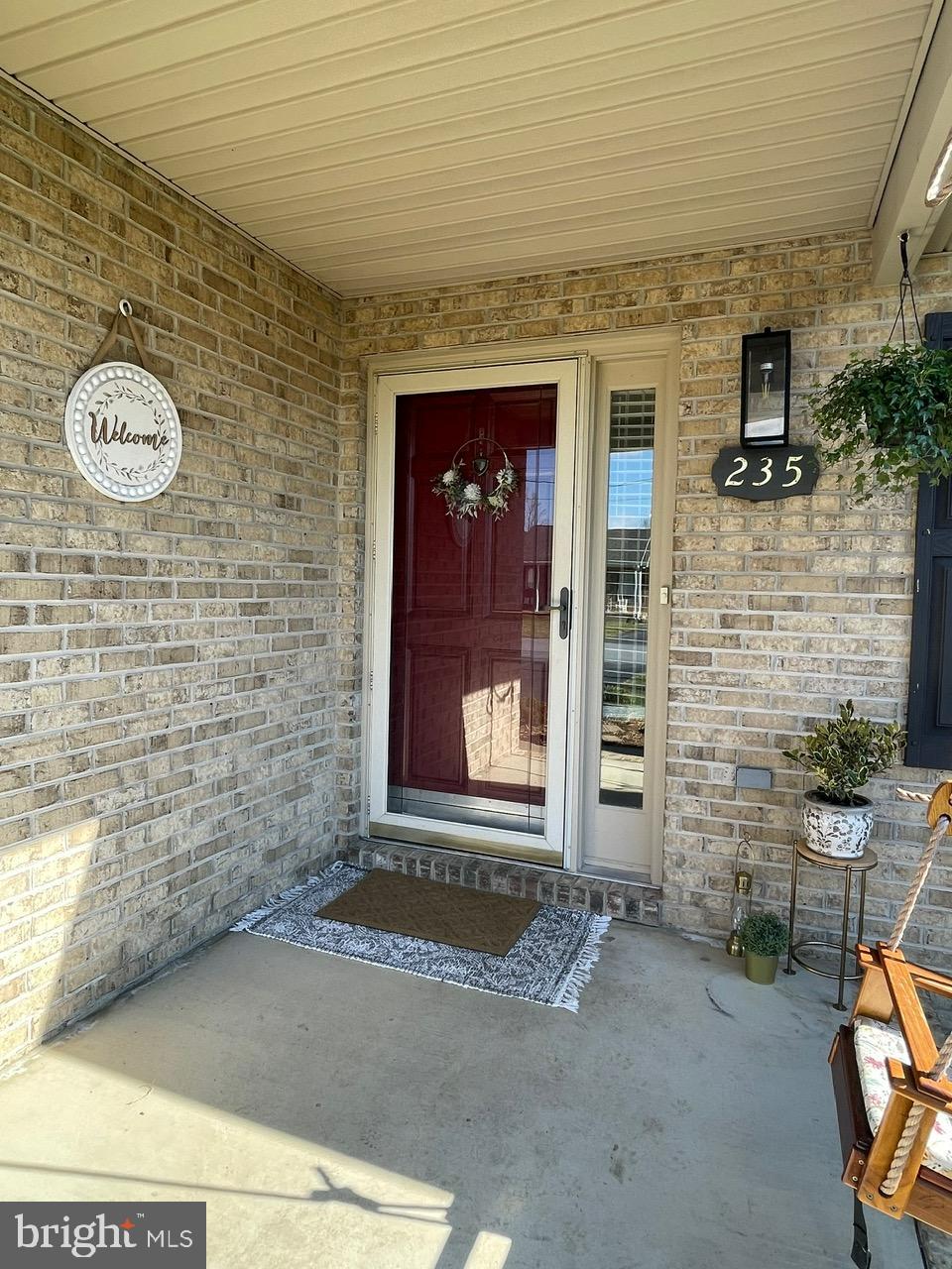 THE SHERRY YEAKLE - Residential