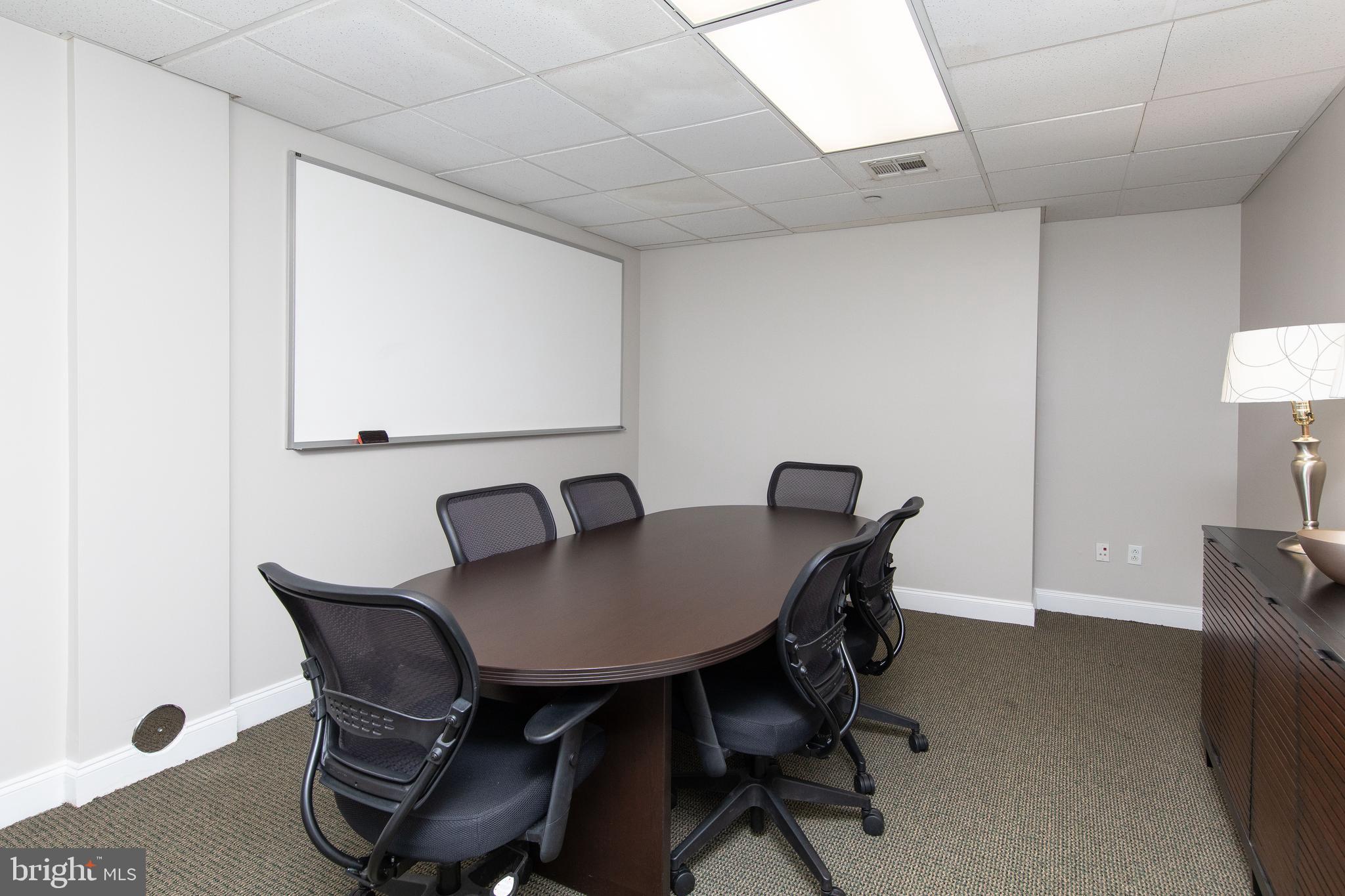 ANDORRA WOODS - Commercial Lease