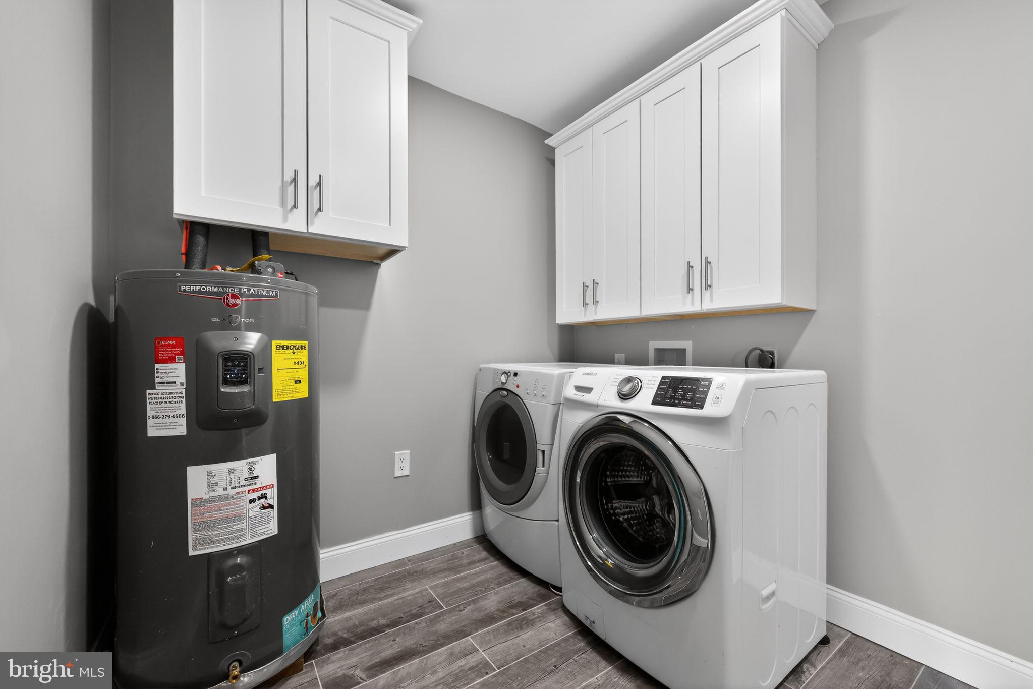 JUNIPER HILL - Residential