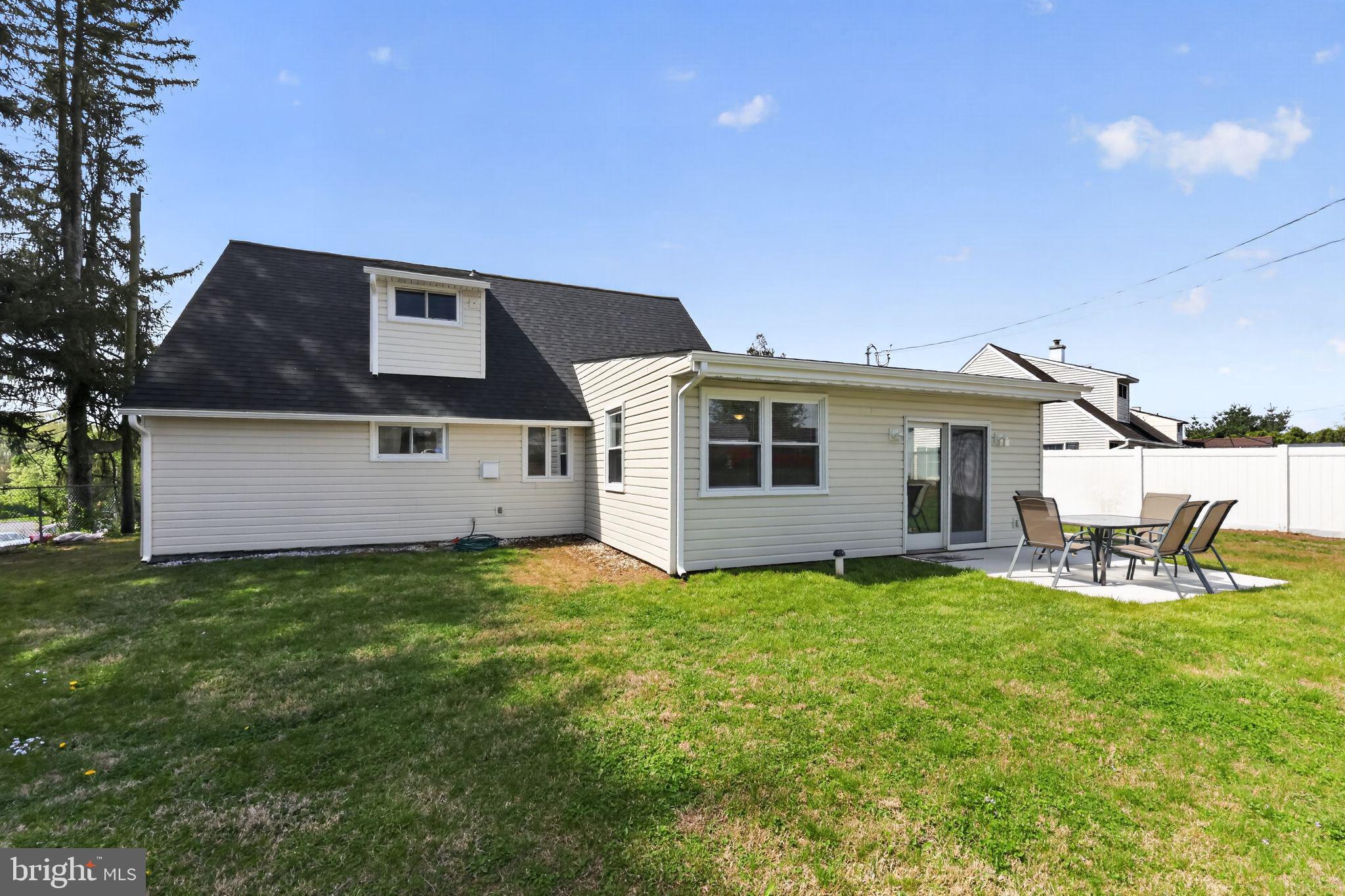 JUNIPER HILL - Residential