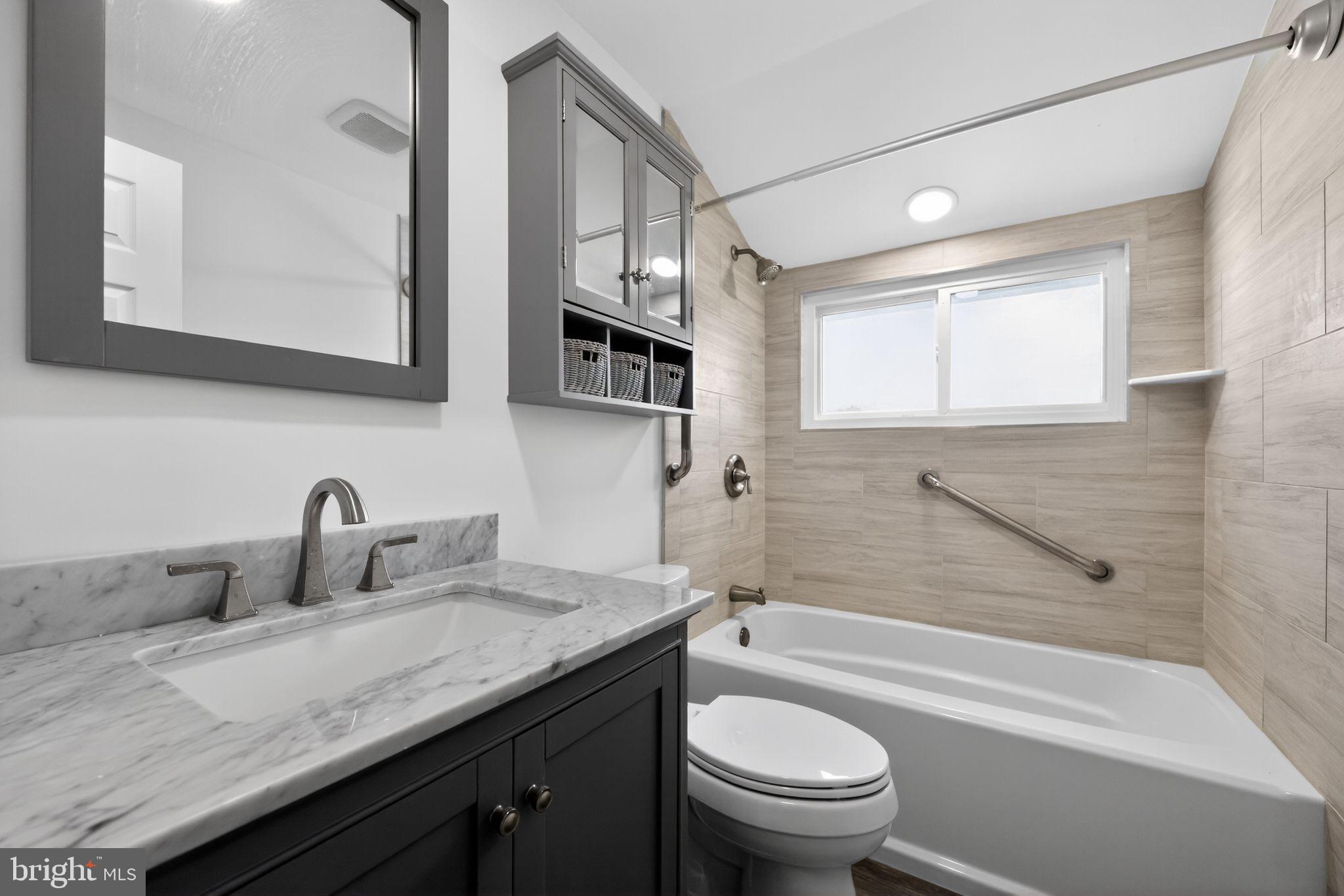 JUNIPER HILL - Residential