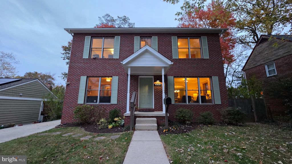 Photo of 10605 Inwood Avenue, SILVER SPRING, MD 20902 (MLS # MDMC2200332)