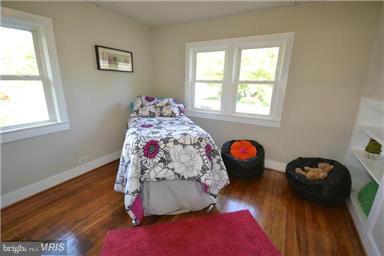 SUNNYSIDE - Residential Lease