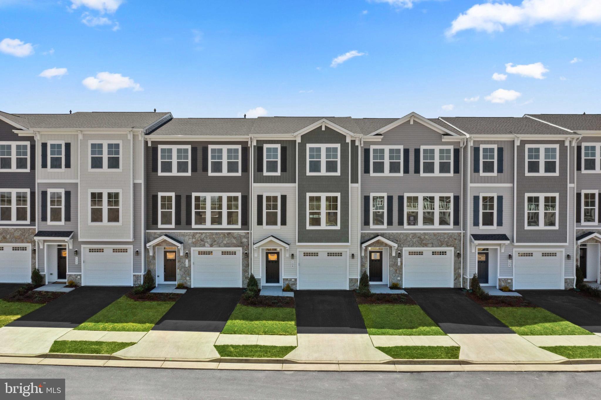 LAKE FREDERICK - Residential