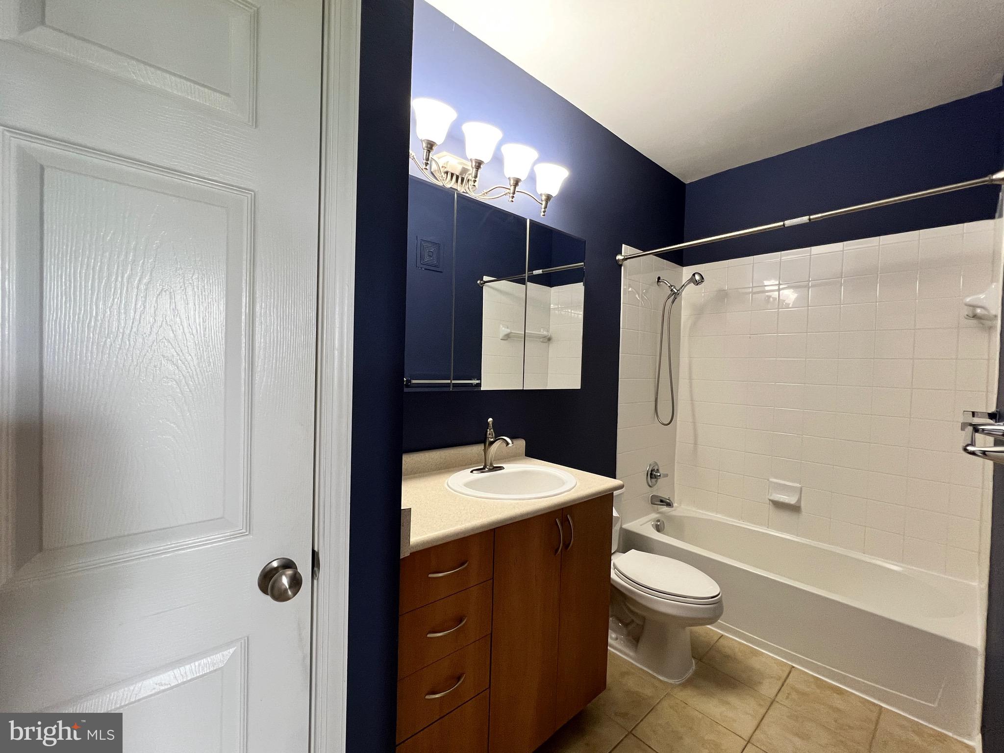 THE ASHMORE - Residential Lease