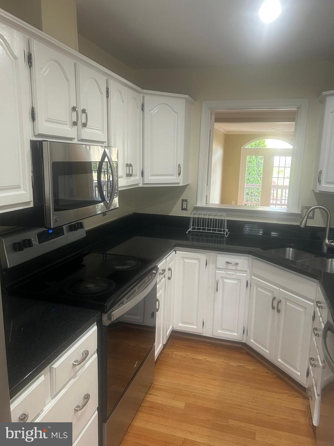 3904 GREEN LOOK COURT