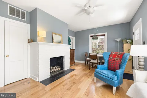 1611 13th Street S, Arlington, VA MLS: VAAR2054992