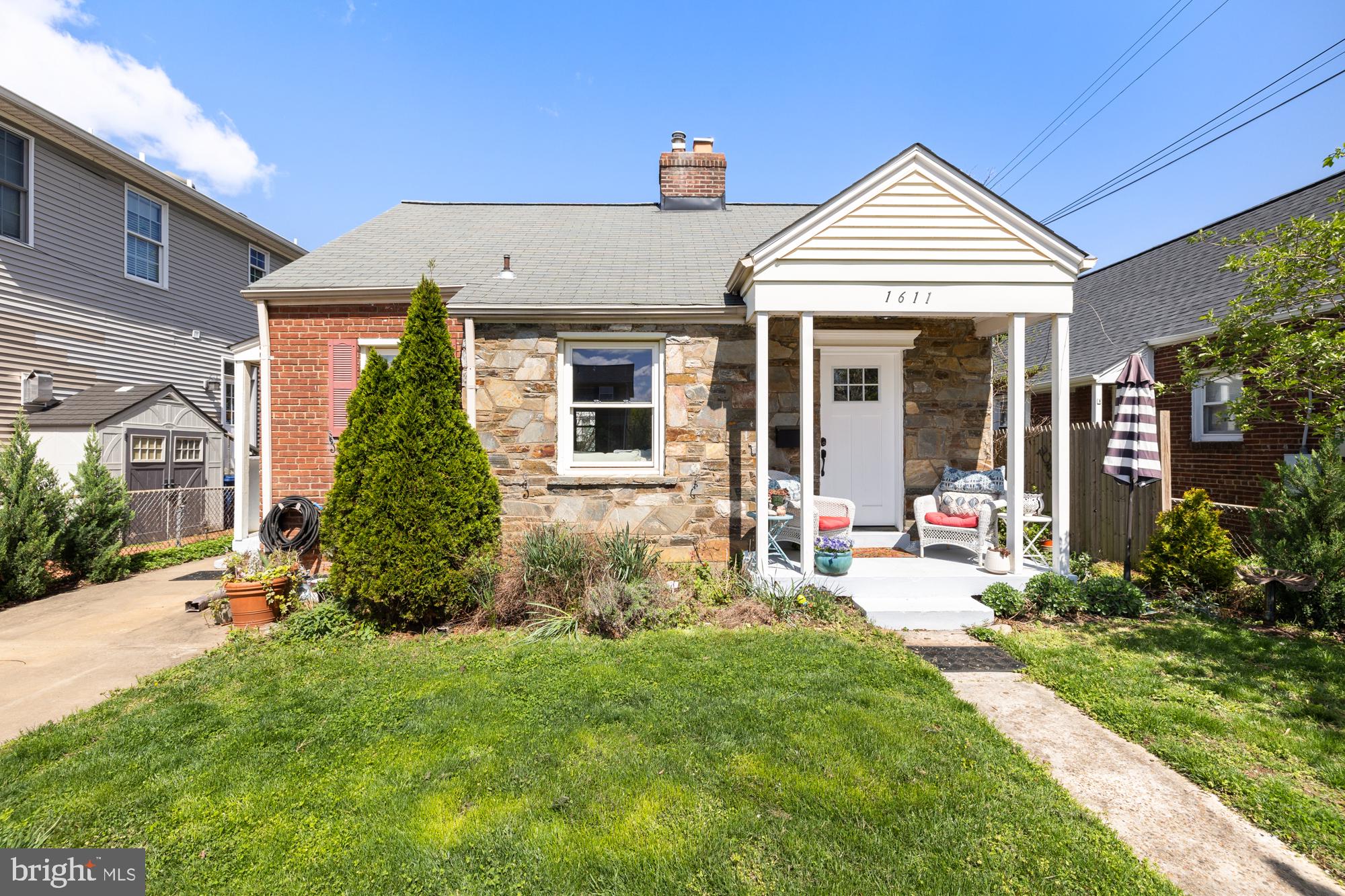 1611 13TH STREET S