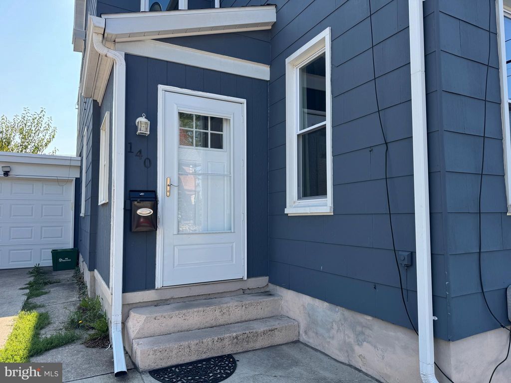 Photo of 140 E Hanover Street, HANOVER, PA 17331 (MLS # PAYK2089656)