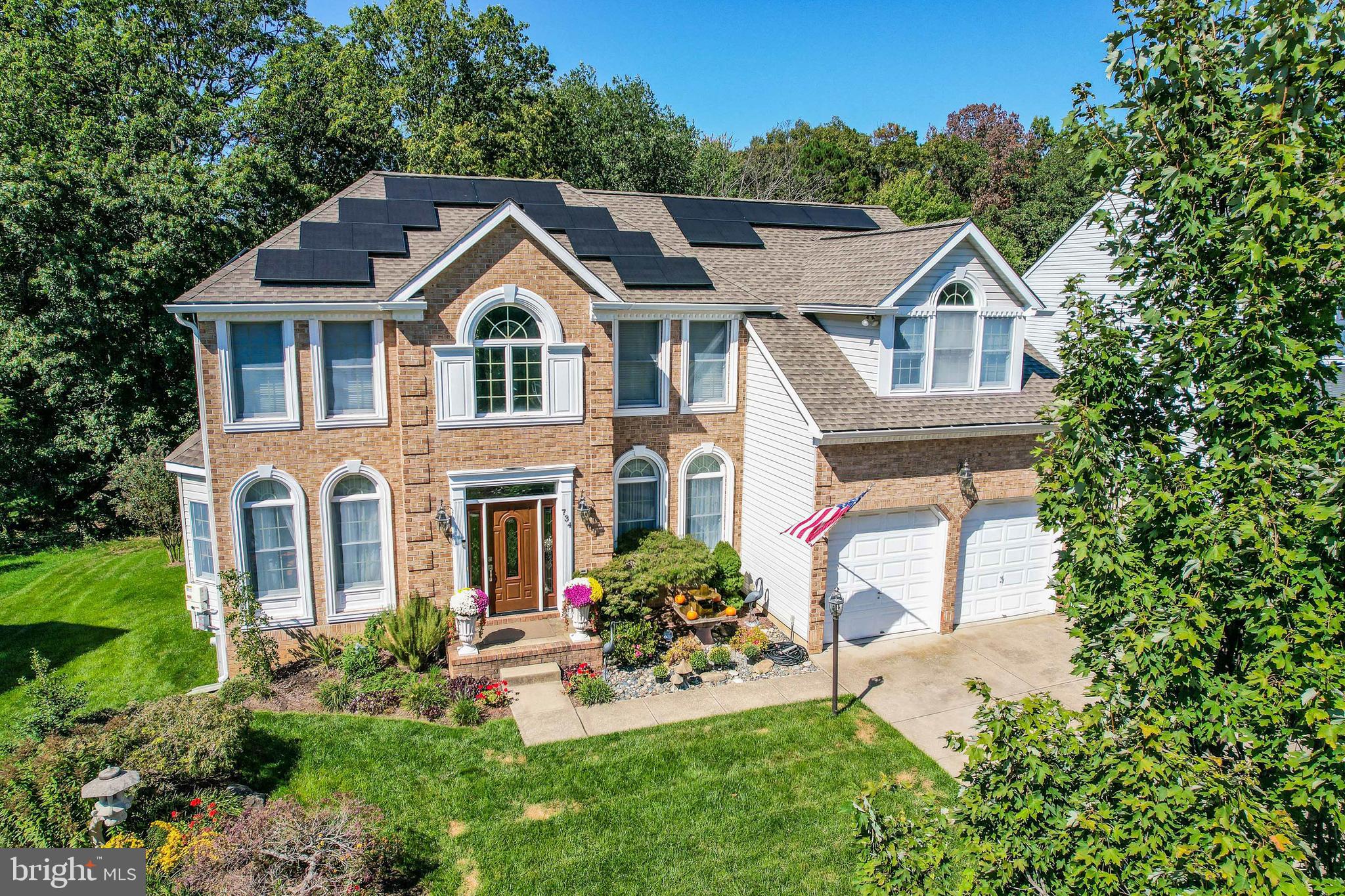 734 THORNWOOD DRIVE