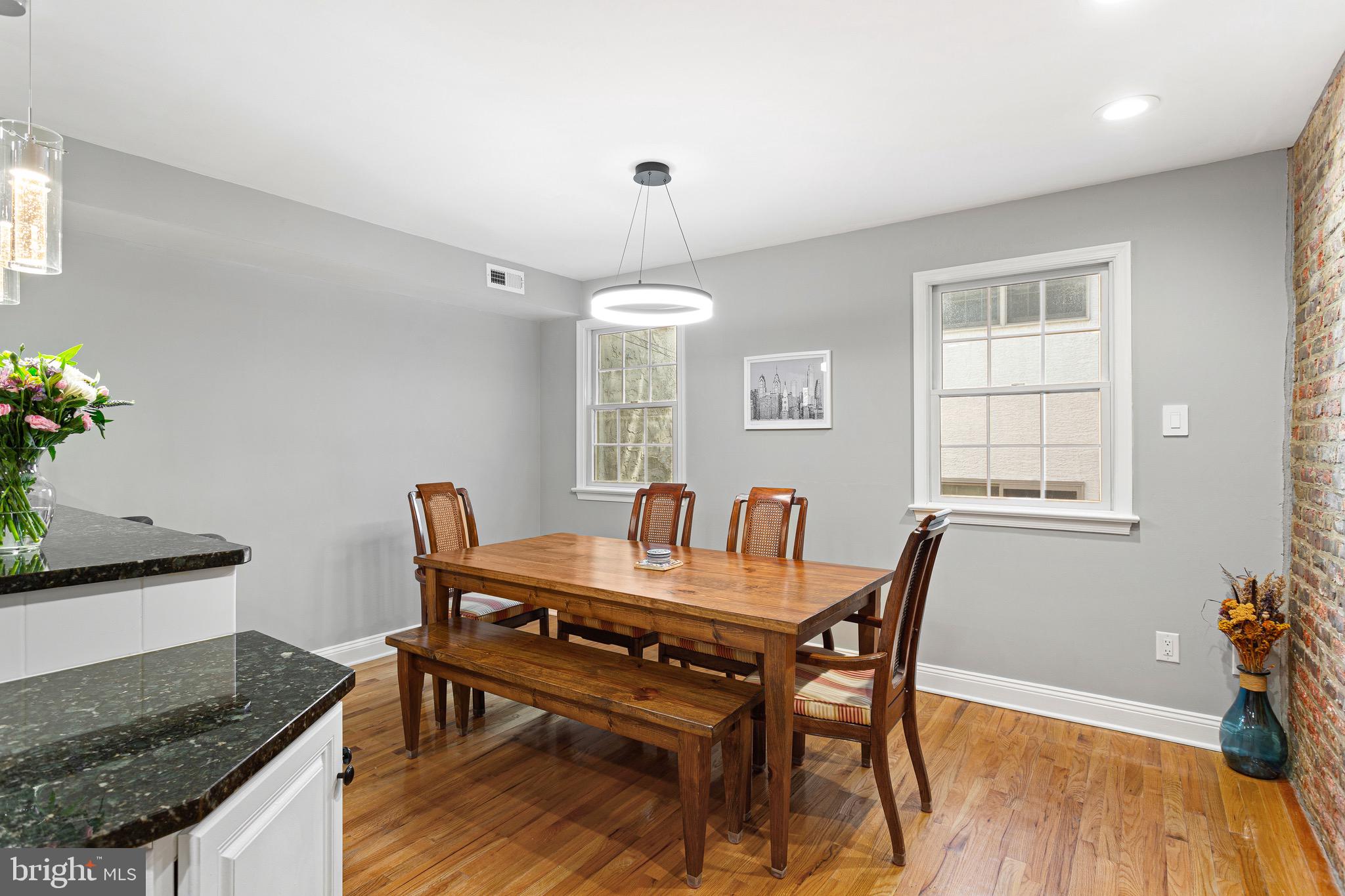 BELLA VISTA - Residential