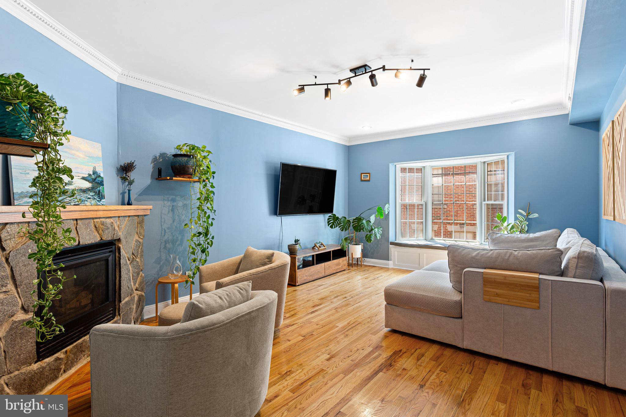 BELLA VISTA - Residential