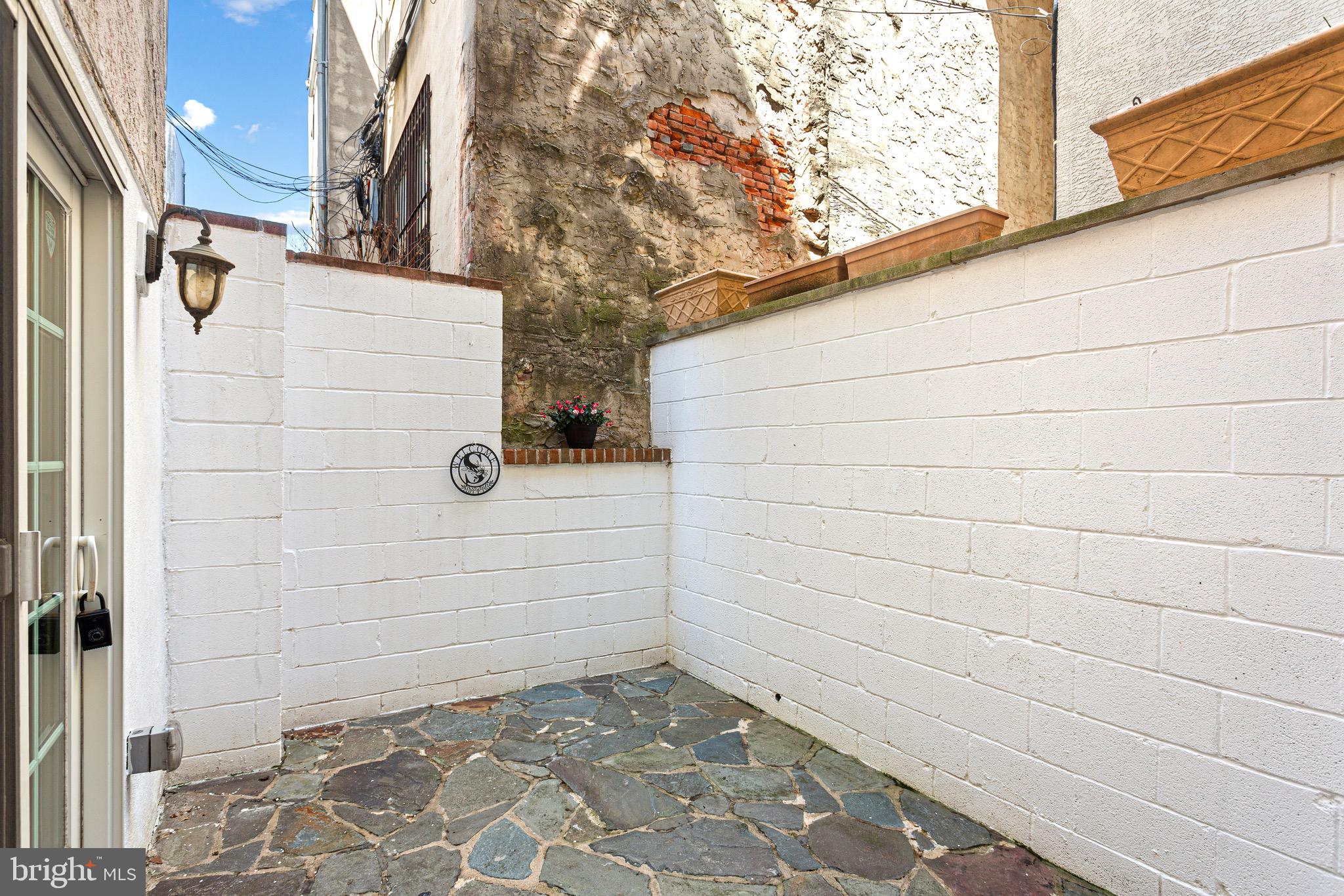 BELLA VISTA - Residential