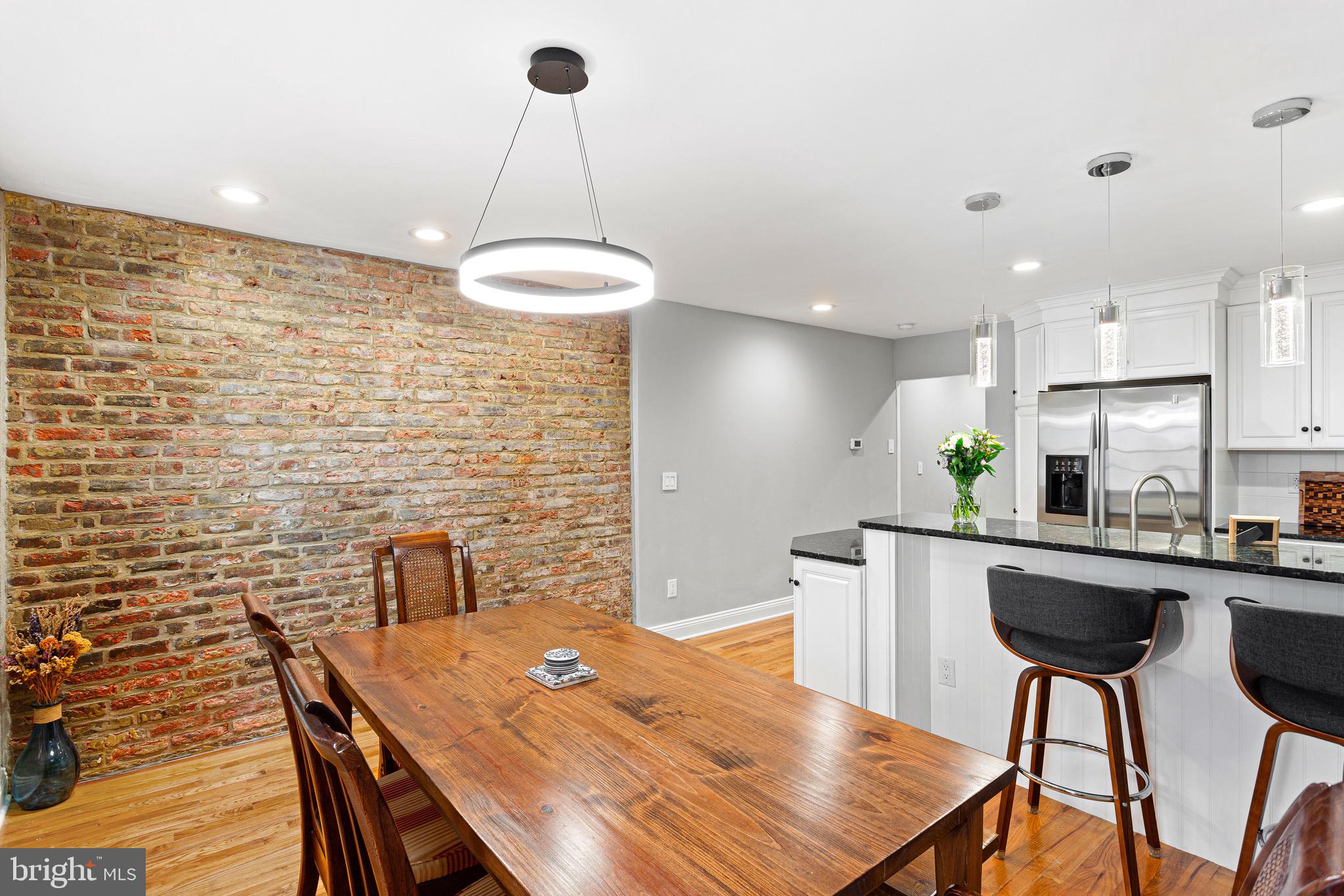 BELLA VISTA - Residential