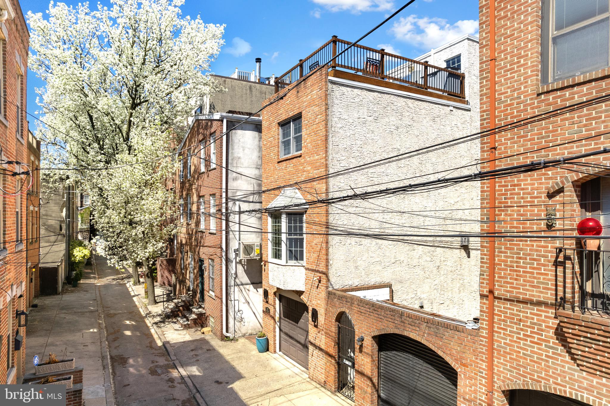 BELLA VISTA - Residential