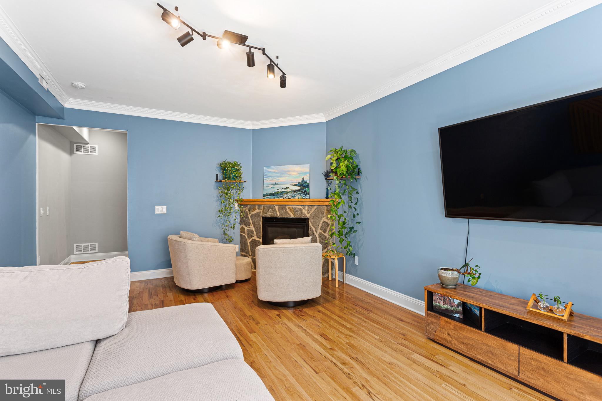 BELLA VISTA - Residential