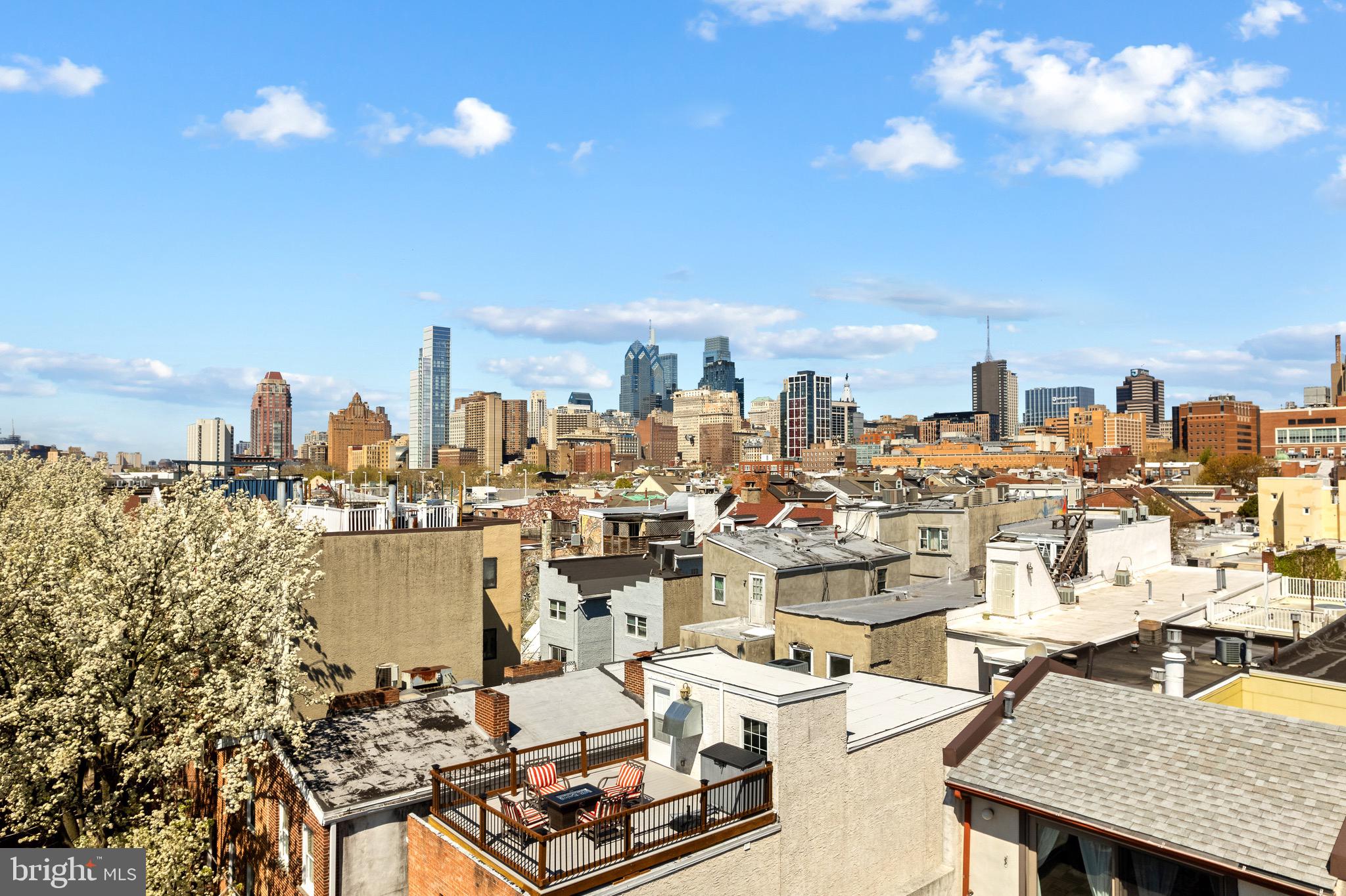 BELLA VISTA - Residential