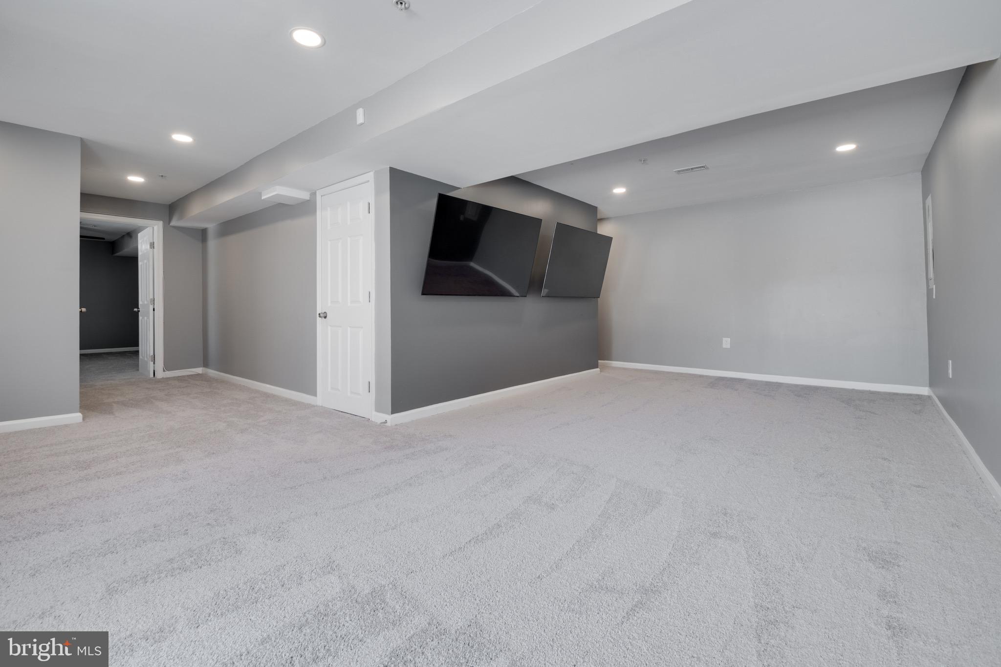 FOXCHASE PLAT 12 - Residential