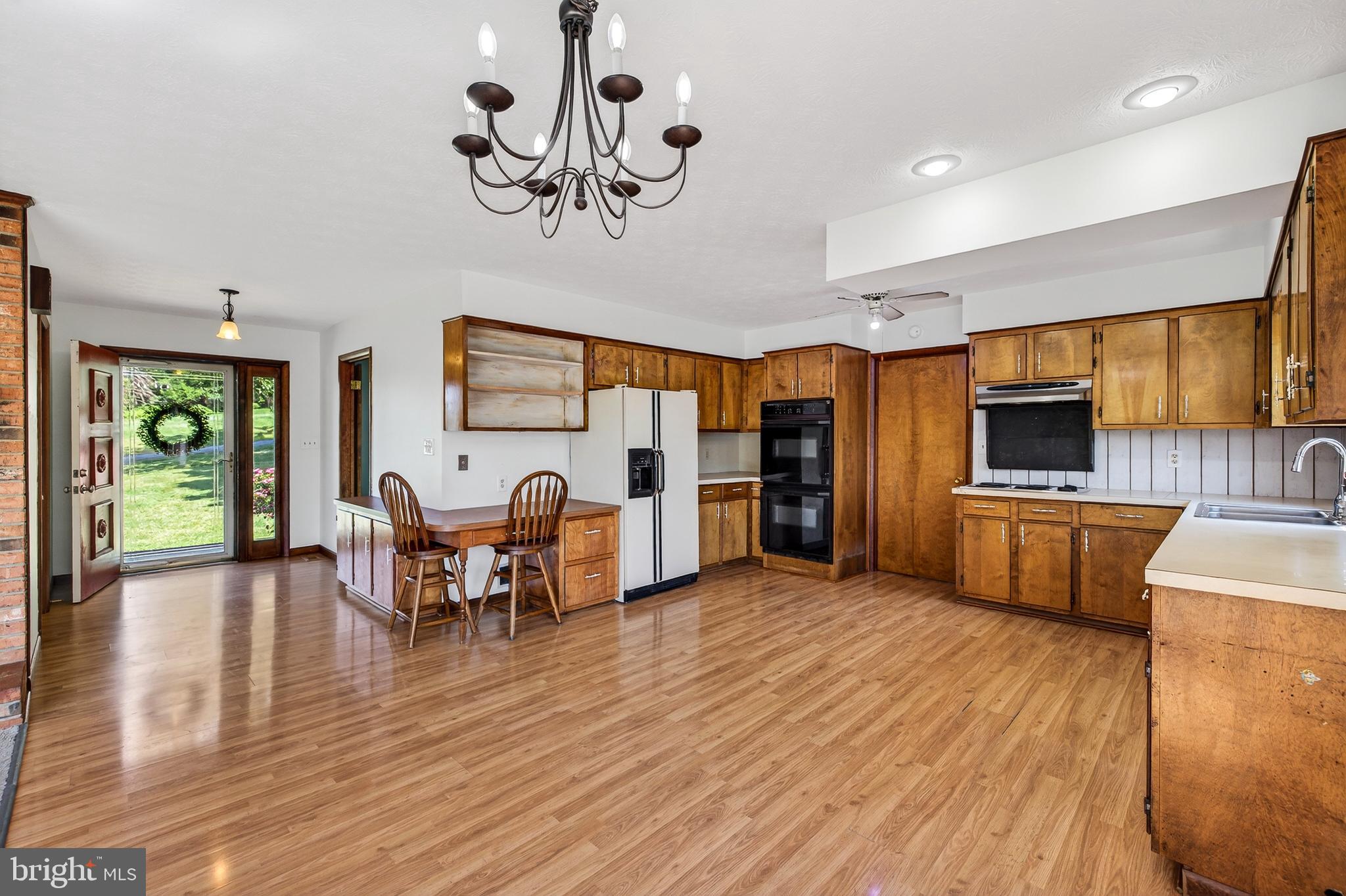 9510 SHENANDOAH DRIVE