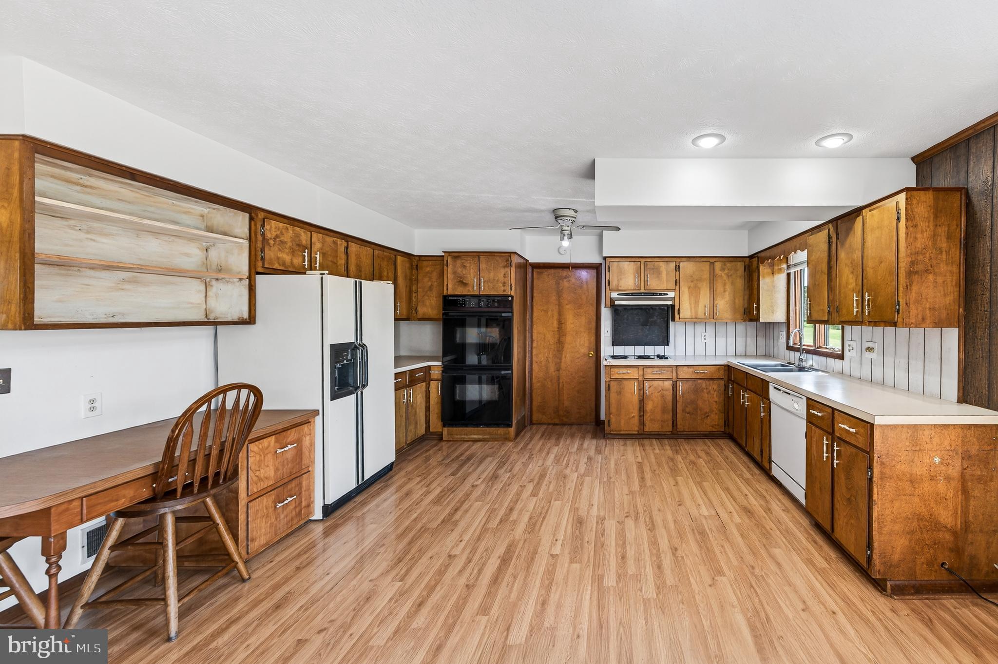 9510 SHENANDOAH DRIVE