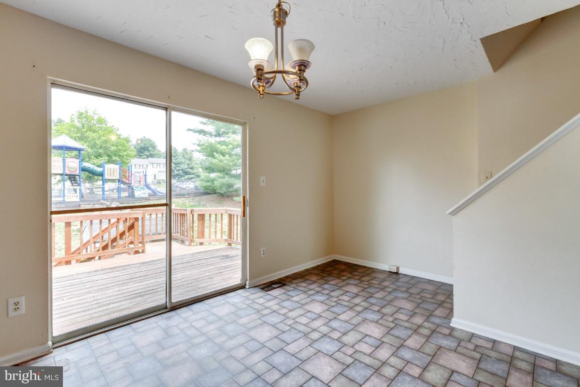 WINSLOW CHASE - Residential