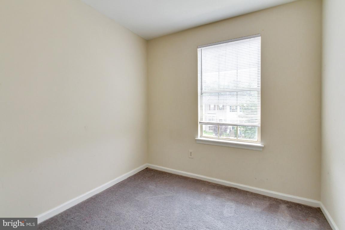 WINSLOW CHASE - Residential