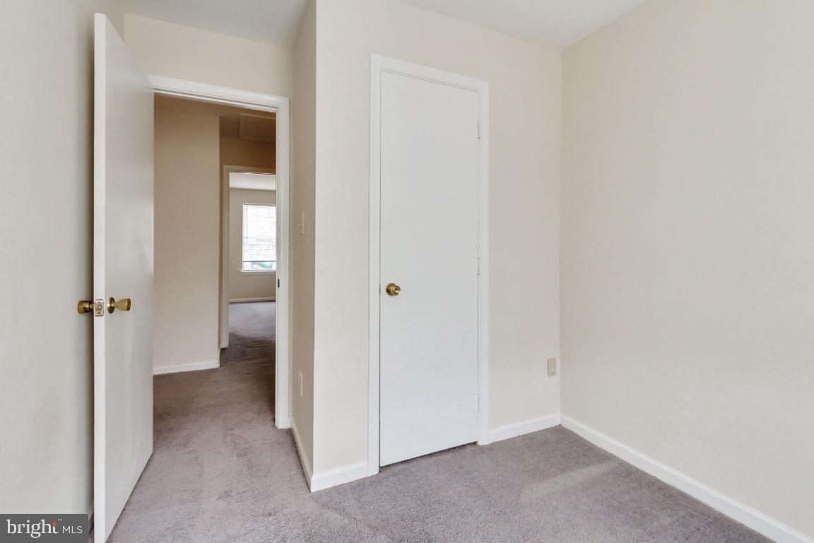 WINSLOW CHASE - Residential