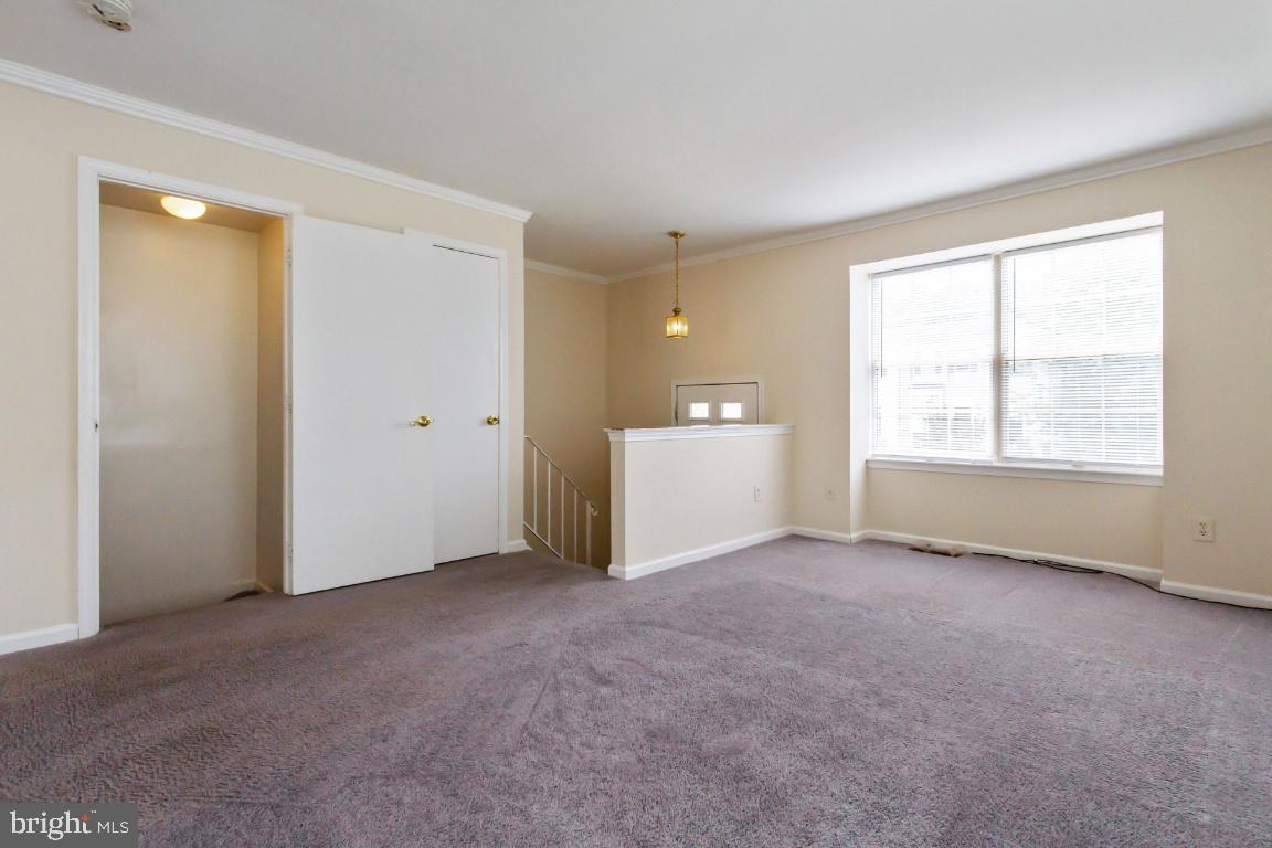 WINSLOW CHASE - Residential