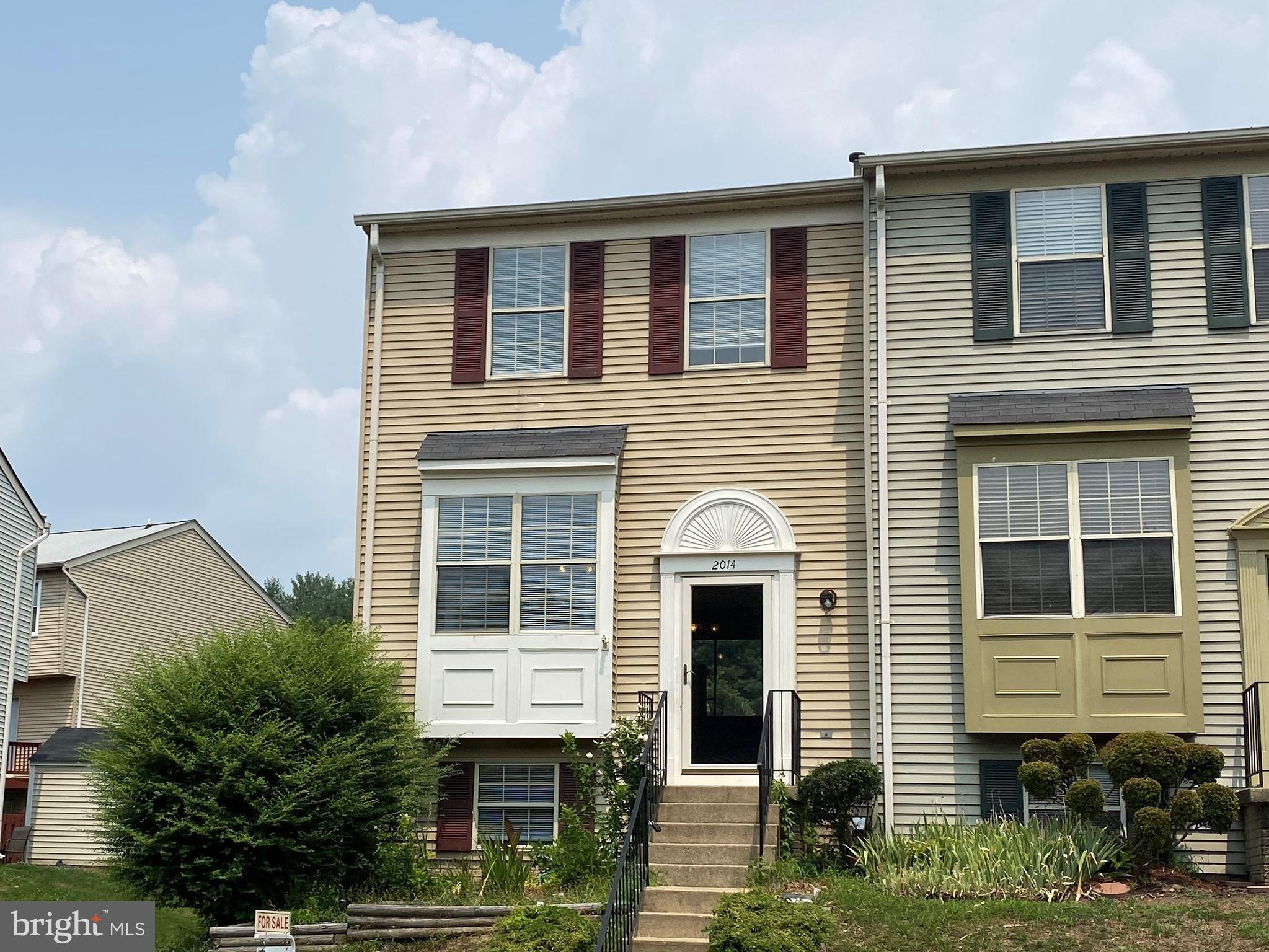 WINSLOW CHASE - Residential