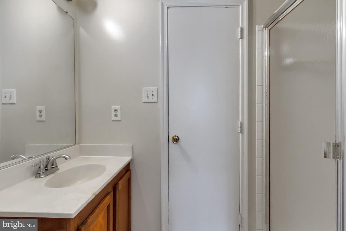 WINSLOW CHASE - Residential