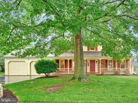 522 WESTBROOKE DRIVE ELIZABETHTOWN PA 17022