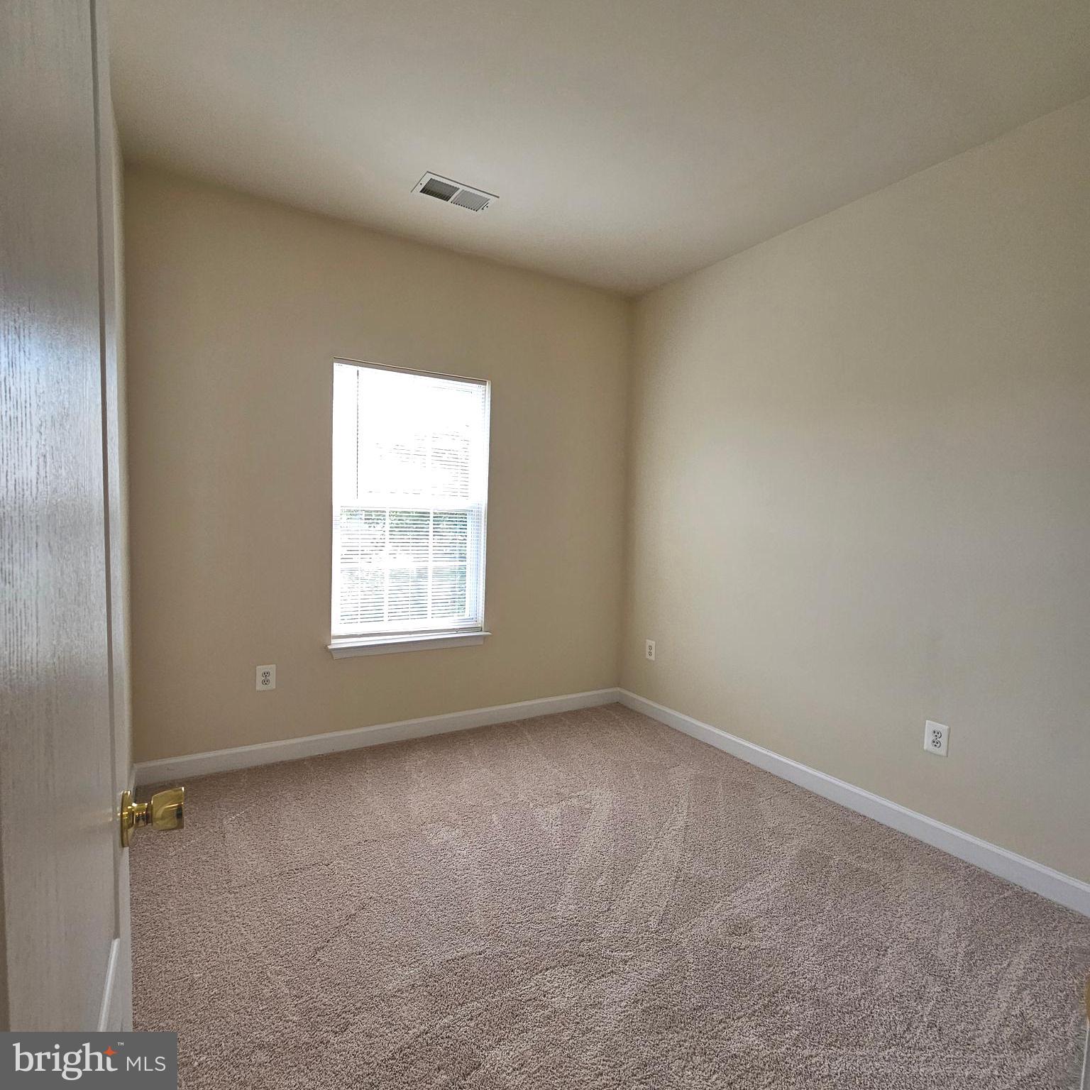 BELMONT BAY - Residential Lease